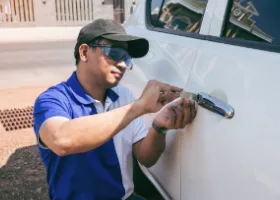Car Locksmith in Linda, CA